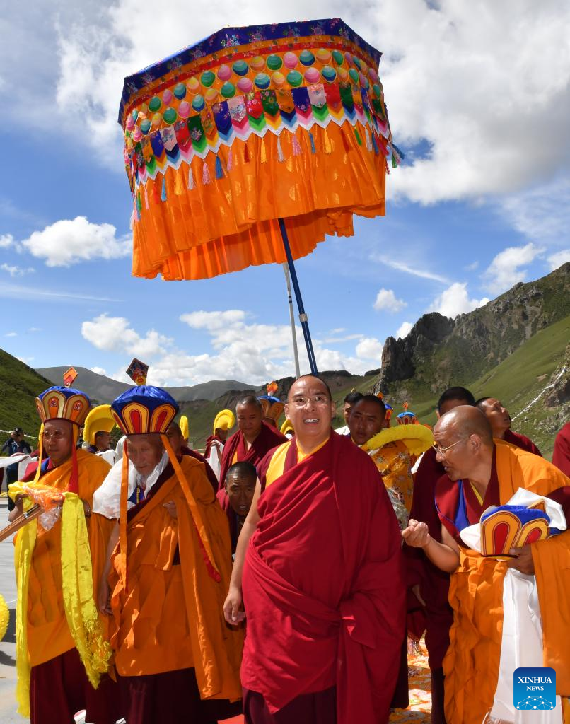 Panchen Rinpoche conclui visita à cidade de Nagqu, em Xizang