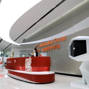 Taobao, do Alibaba, passa a aceitar WeChat Pay, da Tencent, e será entregue pela JD Logistics