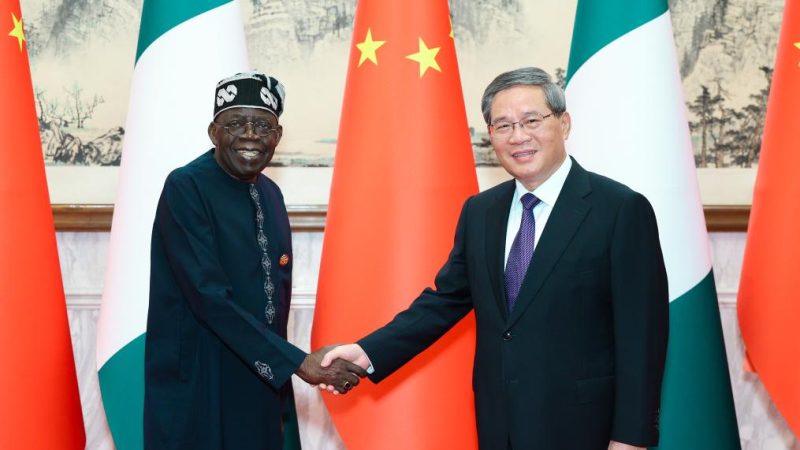 (FOCAC) Premiê chinês reúne-se com presidente nigeriano