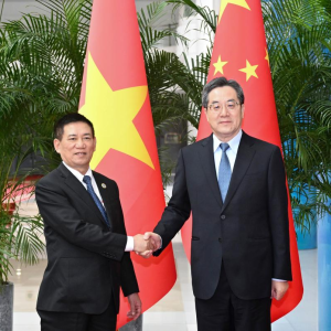 Vice-primeiro-ministro chinês se reúne com líderes da ASEAN participantes da 21ª Exposição China-ASEAN