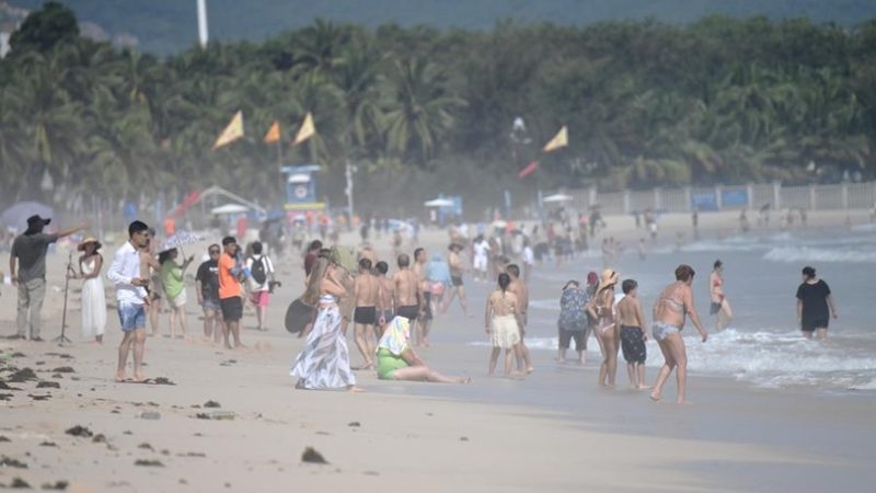 Todos os pontos turísticos em Sanya, na China, reabrem ao público após o supertufão Yagi