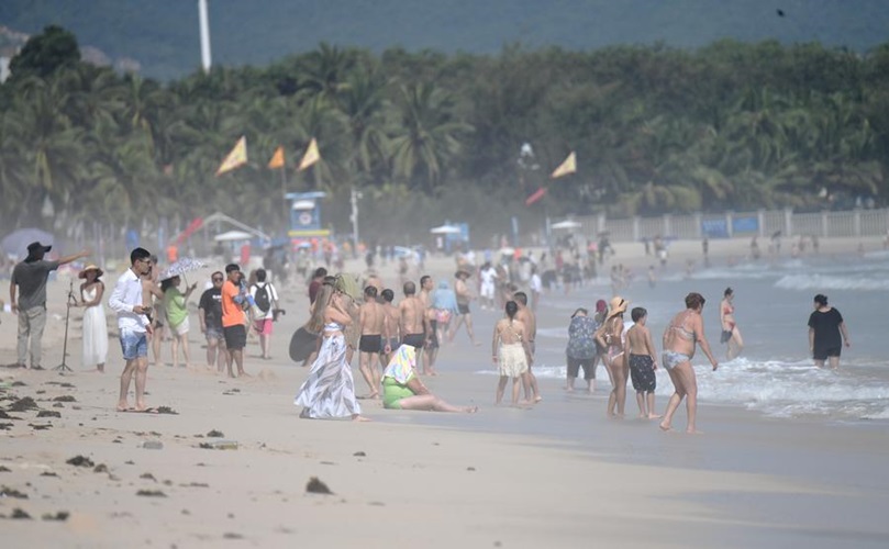 Todos os pontos turísticos em Sanya, na China, reabrem ao público após o supertufão Yagi