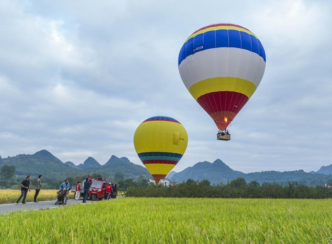 China regista 765 milhões de viagens turísticas domésticas durante feriado de 7 dias