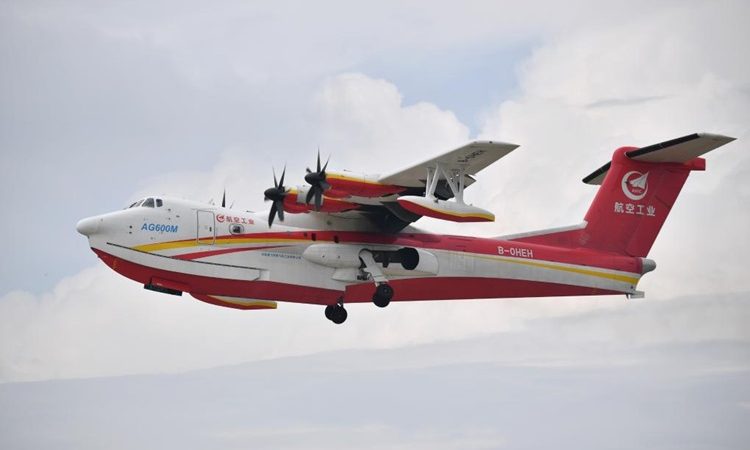 Aeronave anfíbia AG600, da China, inicia teste de fadiga em escala real