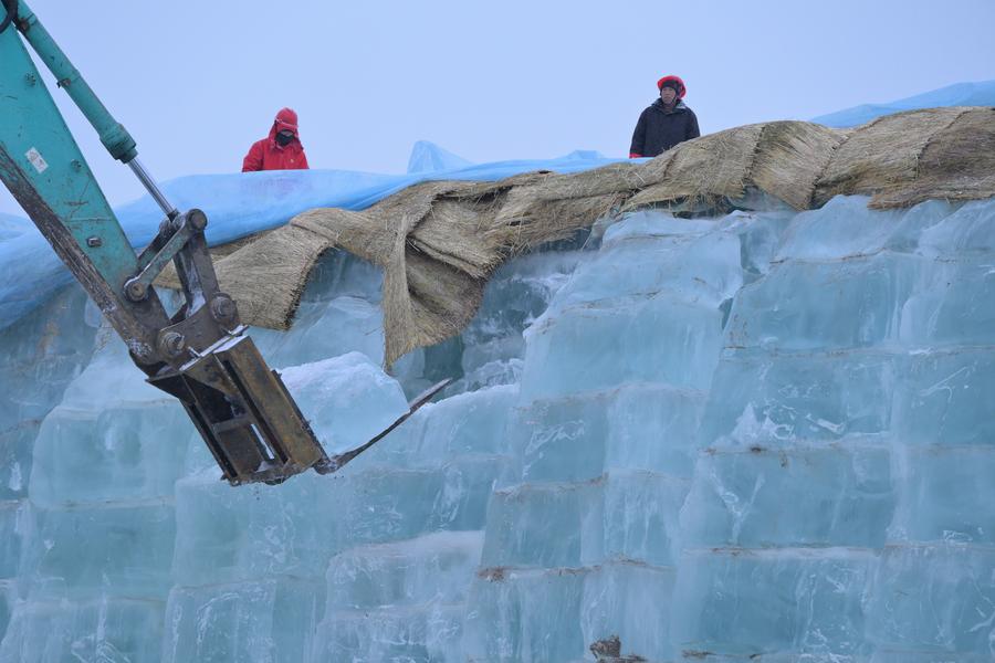 Começa a construção do icônico Mundo de Gelo e Neve em Harbin