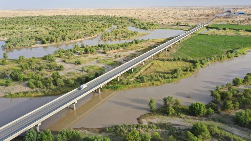 Maior deserto da China é totalmente circundado por cinturão verde