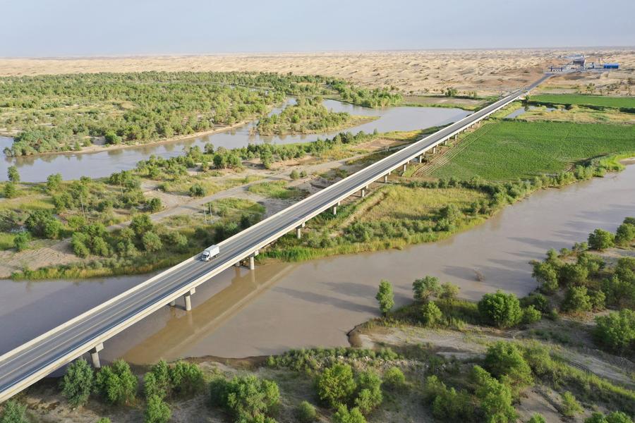 Maior deserto da China é totalmente circundado por cinturão verde