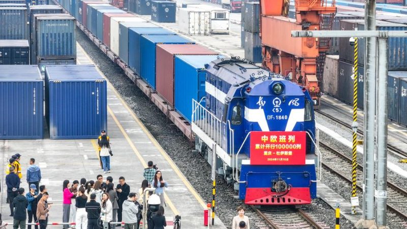 Serviço de trem de carga China-Europa alcança marco de 100.000 viagens e aumenta conectividade e cooperação ganha-ganha