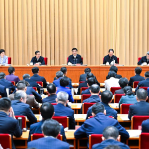 Alto funcionário da PCCh destaca papel da frente unida na modernização chinesa