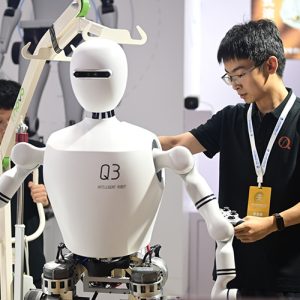 China: aluguel de robôs humanoides sinaliza futuro onde “cada lar poderá ter um robô humanoide”