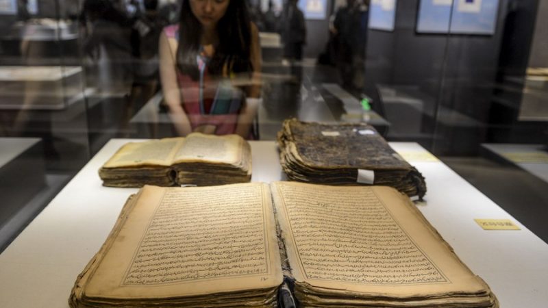 Mais de 2 mil livros religiosos antigos são preservados em Xinjiang