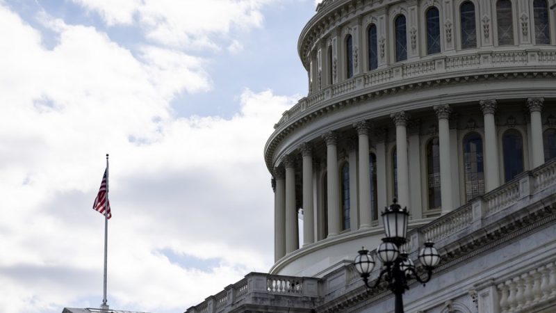 China exige que EUA e Japão parem de interferir nos assuntos internos do país