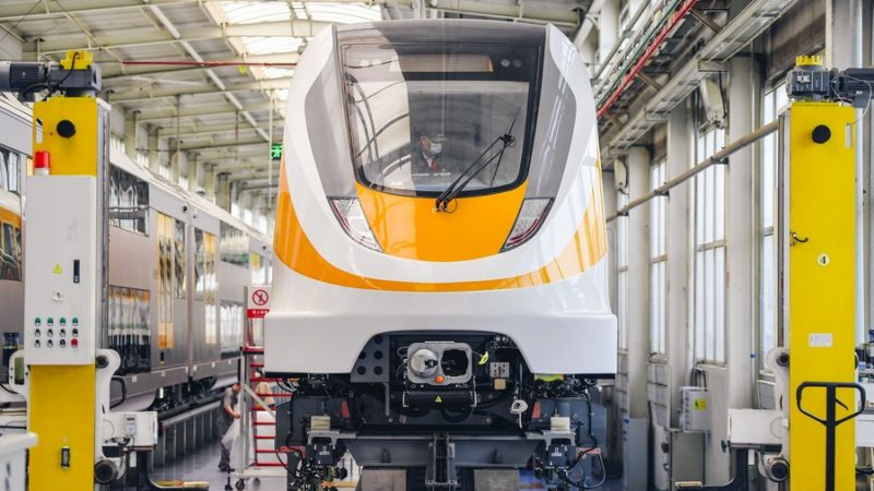 China esforça-se pela qualidade e eficiência no crescimento econômico, diz premiê