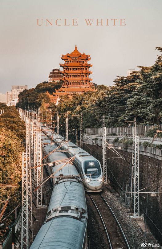 Evento de Promoção Especial do Ministério dos Negócios Estrangeiros Chinês para a província de Hubei está acontecendo em Pequim agora