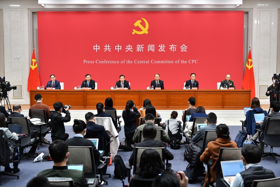 China emite moedas comemorativas para marcar centenário do PCC