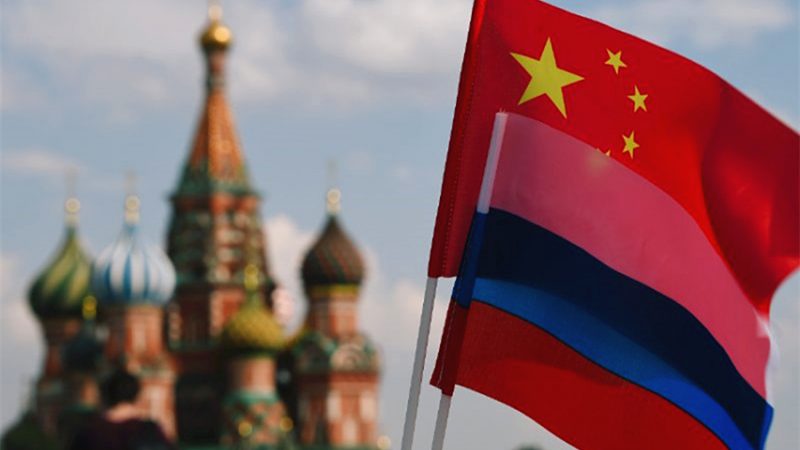 Rússia está satisfeita com relações de alto nível com China, diz Putin