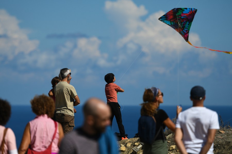 Xi diz que China está disposta a trabalhar com Malta para promover laços bilaterais