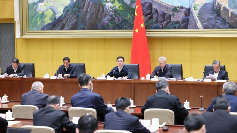 Vice-premiê chinês enfatiza esforços para pico e neutralidade de carbono