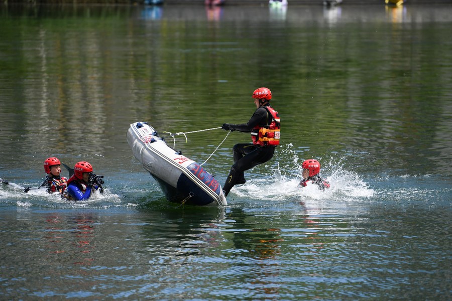 China tomará medidas de precaução para alívio de enchentes e secas