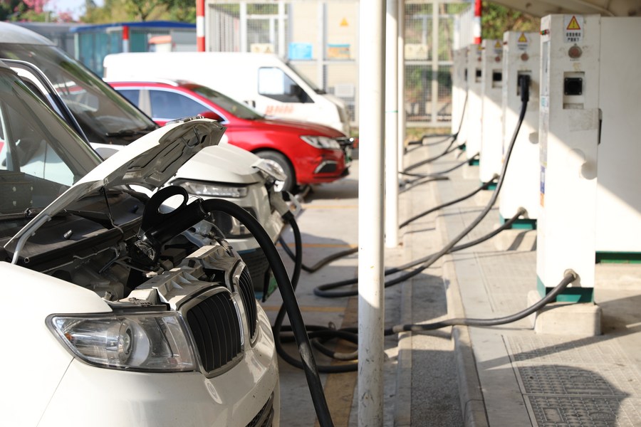 Observatório Econômico: Setor automobilístico da China continua em crescimento