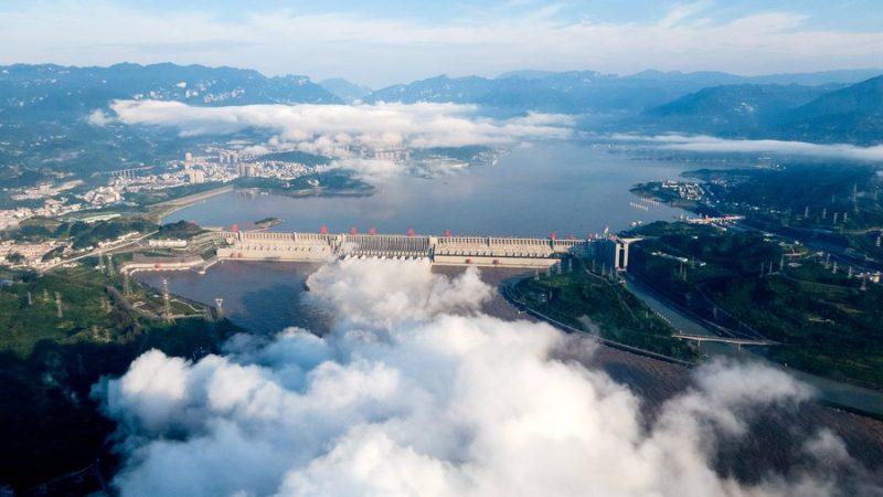 Volume de transporte fluvial pelo Projeto das Três Gargantas atinge novo recorde