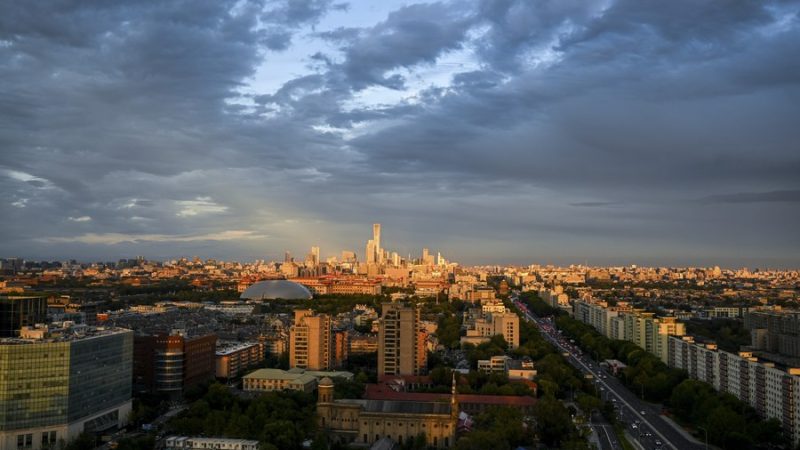 Beijing tem como meta PIB crescer mais de 4,5% em 2023