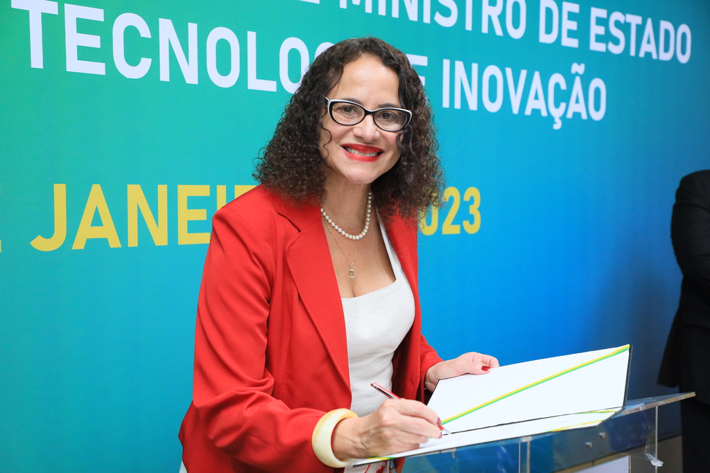 Entrevista: Luciana Santos: A China é parceiro-chave na industrialização da ciência e tecnologia brasileira