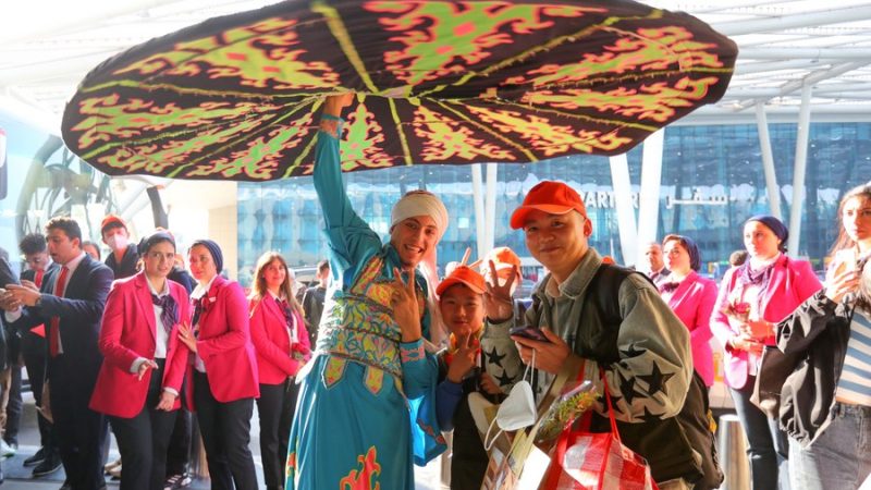 Observatório econômico: Número de viagens de saída da China renova esperanças de recuperação econômica global