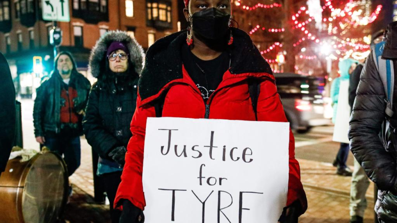 Morte de Tyre Nichols mais uma vez expõe cicatrizes de brutalidade policial e preconceito racial dos EUA