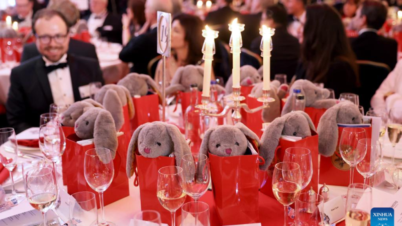 Comunidade empresarial britânica busca fortalecer laços comerciais com a China