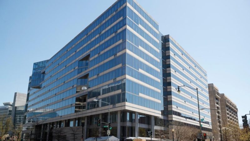 Cooperação China-FMI é benéfica para o mundo enfrentar desafios, diz primeiro-ministro chinês