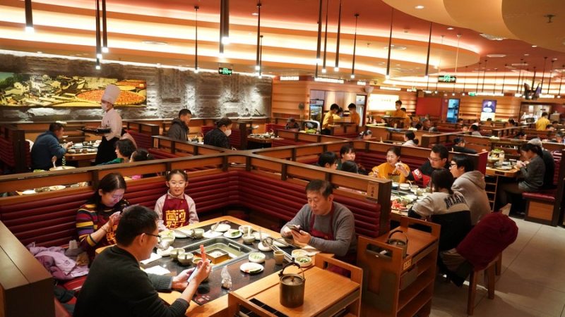 China promete apoio ao consumo no setor de catering
