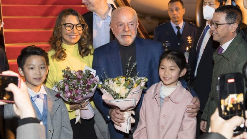 Presidente Lula elogia relações Brasil-China e cooperação do BRICS