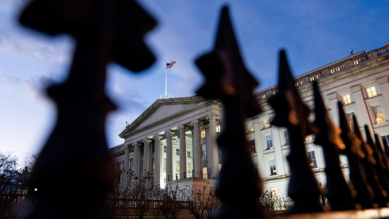 Republicanos e Democratas continuam disputa acirrada com prazo de inadimplência da dívida americana chegando