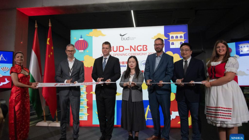 Companhia aérea chinesa lança novo voo direto entre Ningbo e Budapeste