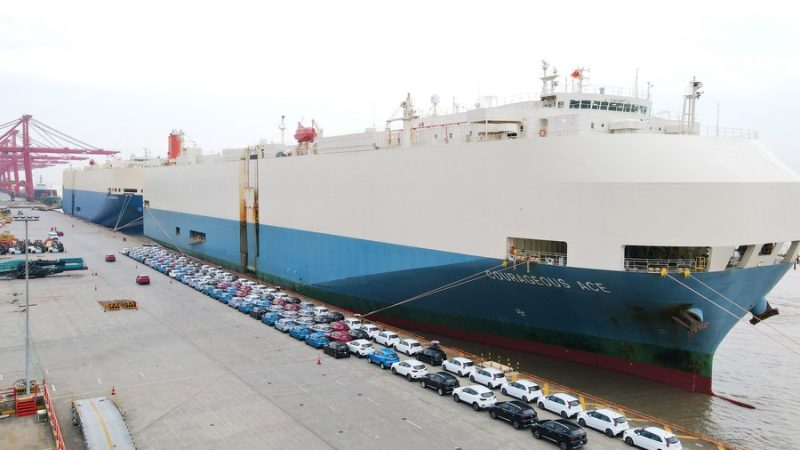 Exportações de automóveis da China saltam 75,7% no primeiro semestre