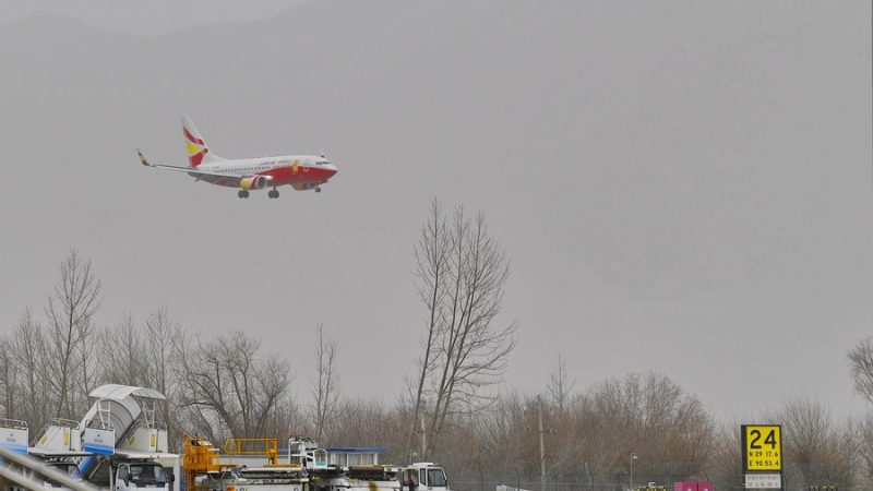 Tibet bate recorde no volume de passageiros aéreos em julho