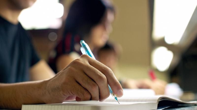 Brasil avança para melhorar seu sistema educacional com plano para escola em tempo integral