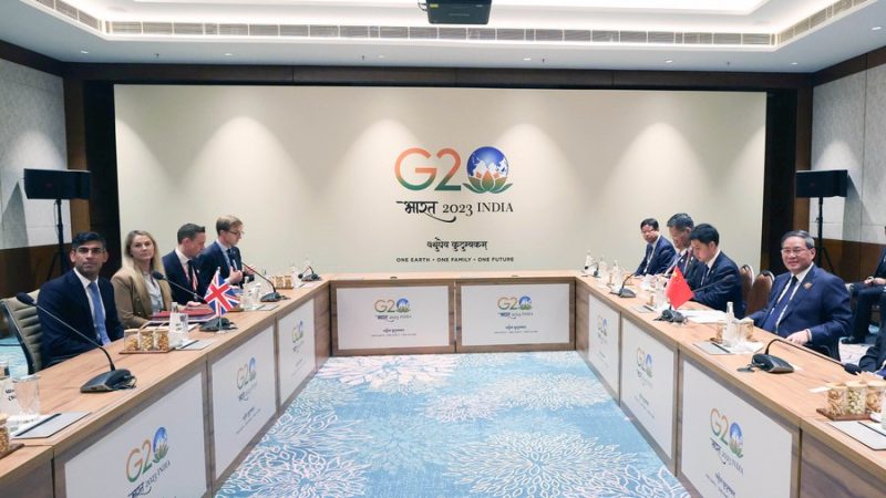 Primeiro-ministro chinês pede à China e ao Reino Unido que lidem adequadamente com divergências