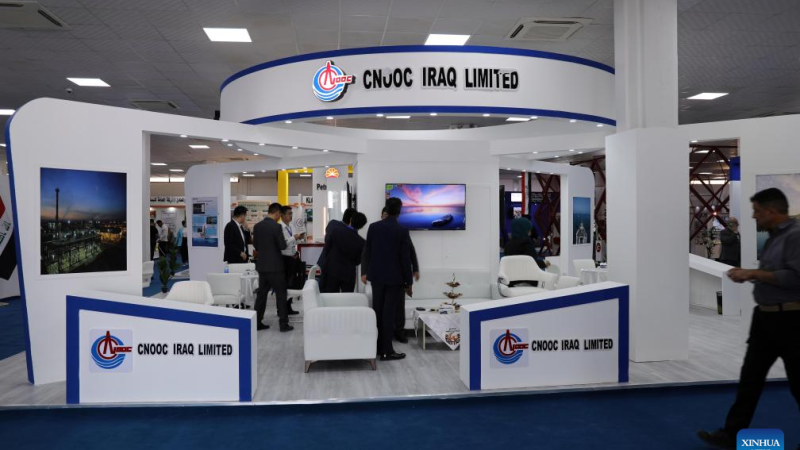 Empresas chinesas buscam oportunidades de negócios em exposição internacional de petróleo do Iraque
