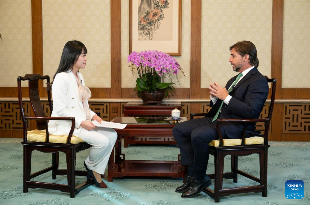 Entrevista: Visitar a China é algo que “ele tem esperado há muito tempo”, diz presidente uruguaio