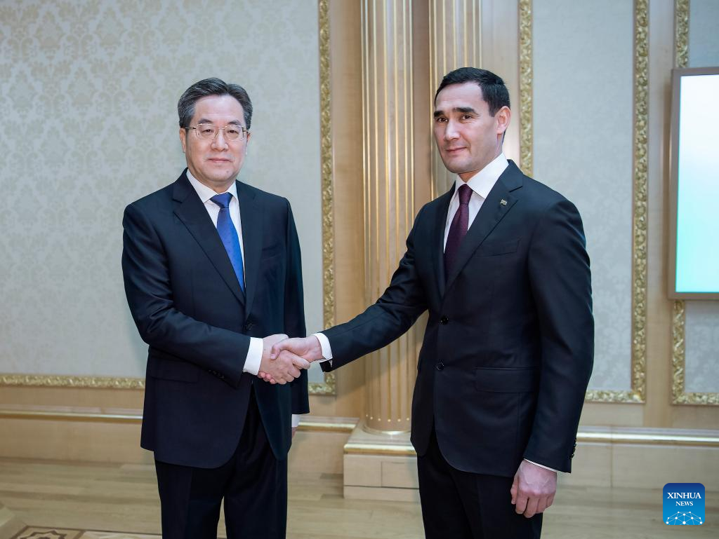 China promete fortalecer cooperação e reforçar laços com o Turcomenistão