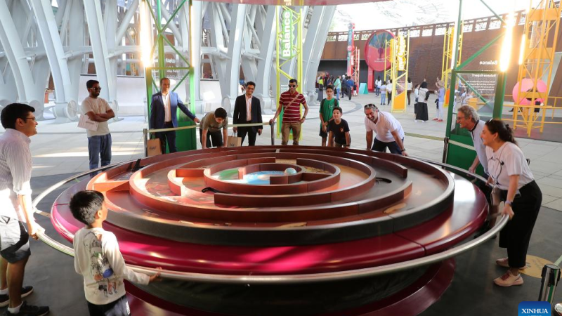 China estabelece sinergias nos esforços de desenvolvimento verde com países do Oriente Médio