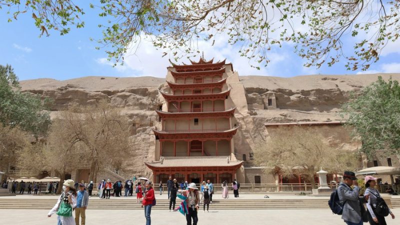 Aeroporto próximo ao patrimônio mundial da China retoma rotas aéreas internacionais