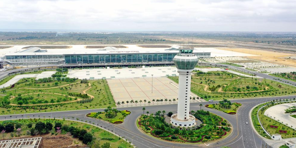 Angola começa a implementar orçamento maior para 2024