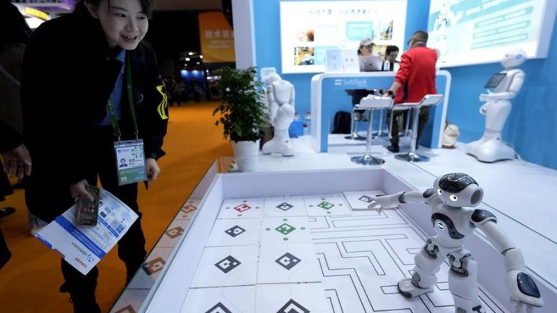 Setor chinês de software e TI registra crescimento de receita e lucro em 2023