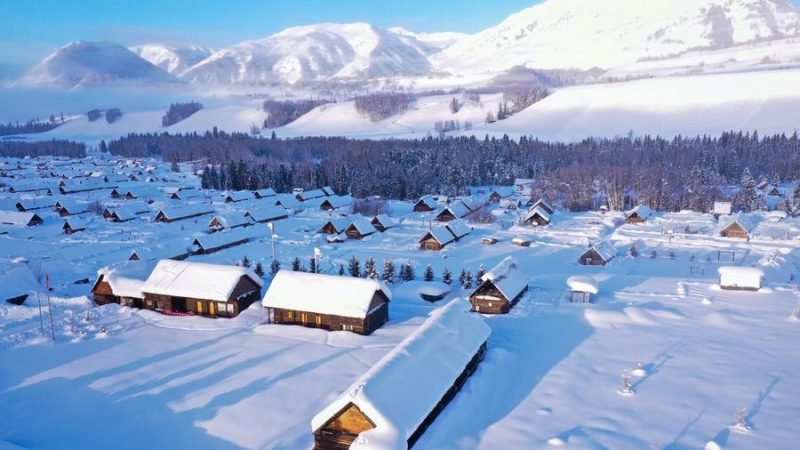 Representantes e meios de comunicação internacionais são convidados para “duas sessões” de Xinjiang