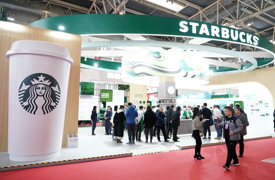 Lojas da Starbucks na parte continental da China passam de 7 mil