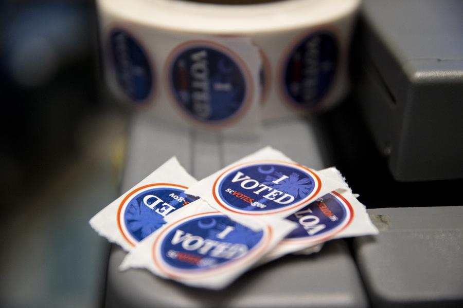 Eleições presidenciais dos EUA entram em nova fase conforme Biden e Trump disputam mais