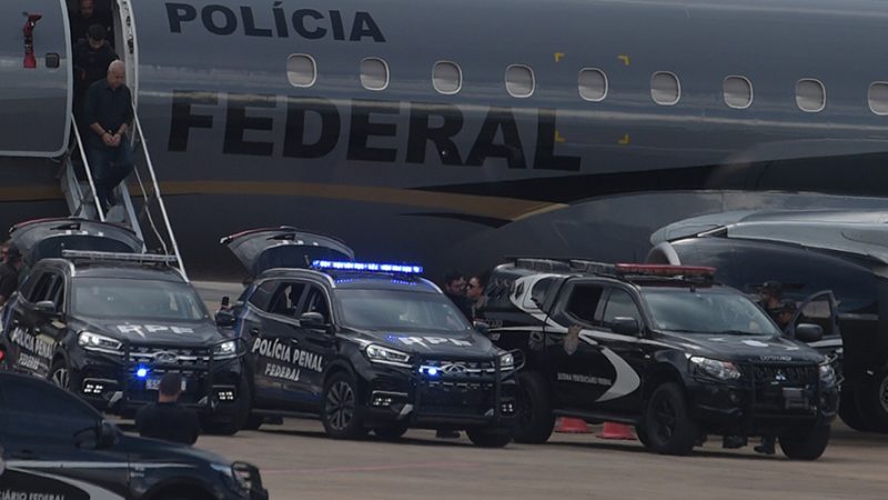 Polícia brasileira prende três autores intelectuais do assassinato da vereadora do Rio de Janeiro, Marielle Franco